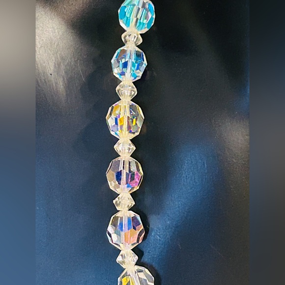 Mid Century Aurora Borealis Crystal Necklace - Picture 7 of 16